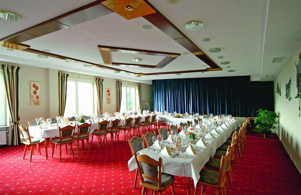 Hotel Zum Weissen Lamm à Rothenberg Extérieur photo